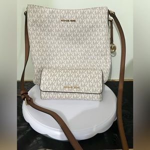 Micheal Kors crossbody purse.